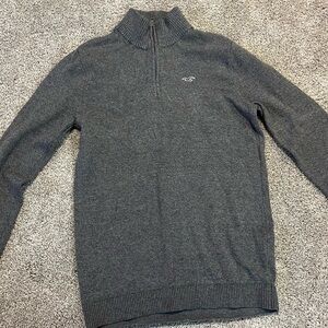 Hollister men’s 1/4 zip